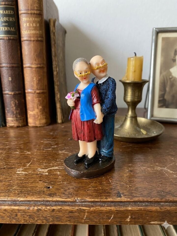 Yaşlı Çift Biblosu