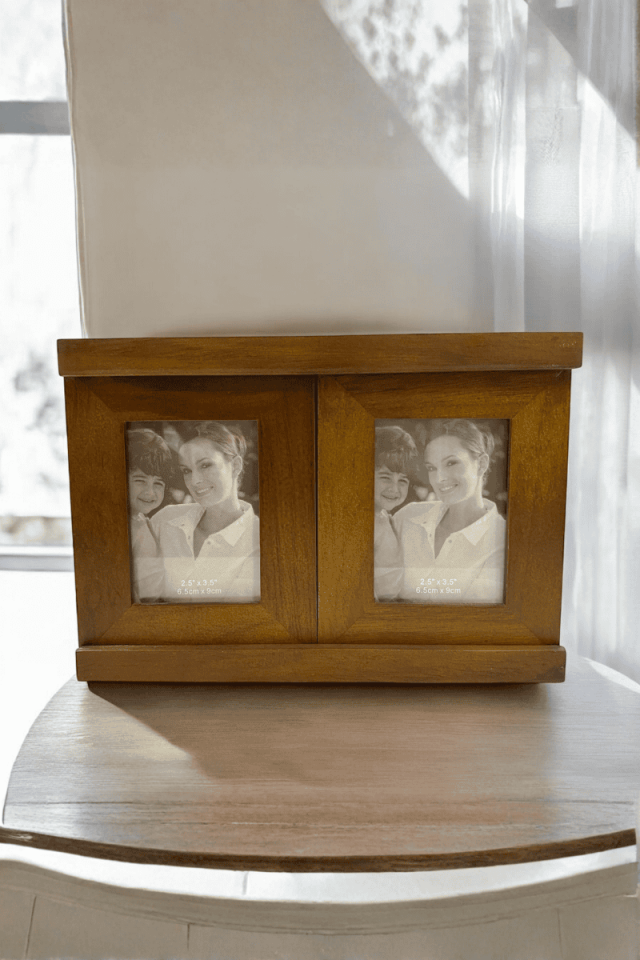 Ahşap Çerçeve ve Albüm