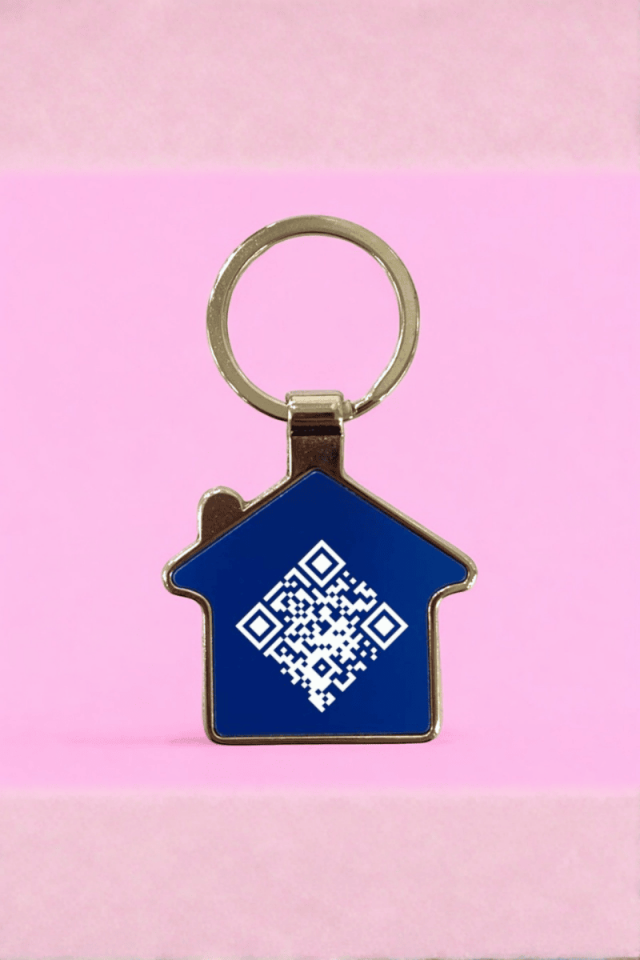 Kişiye Özel Qr Kodlu Ev Anahtarlık