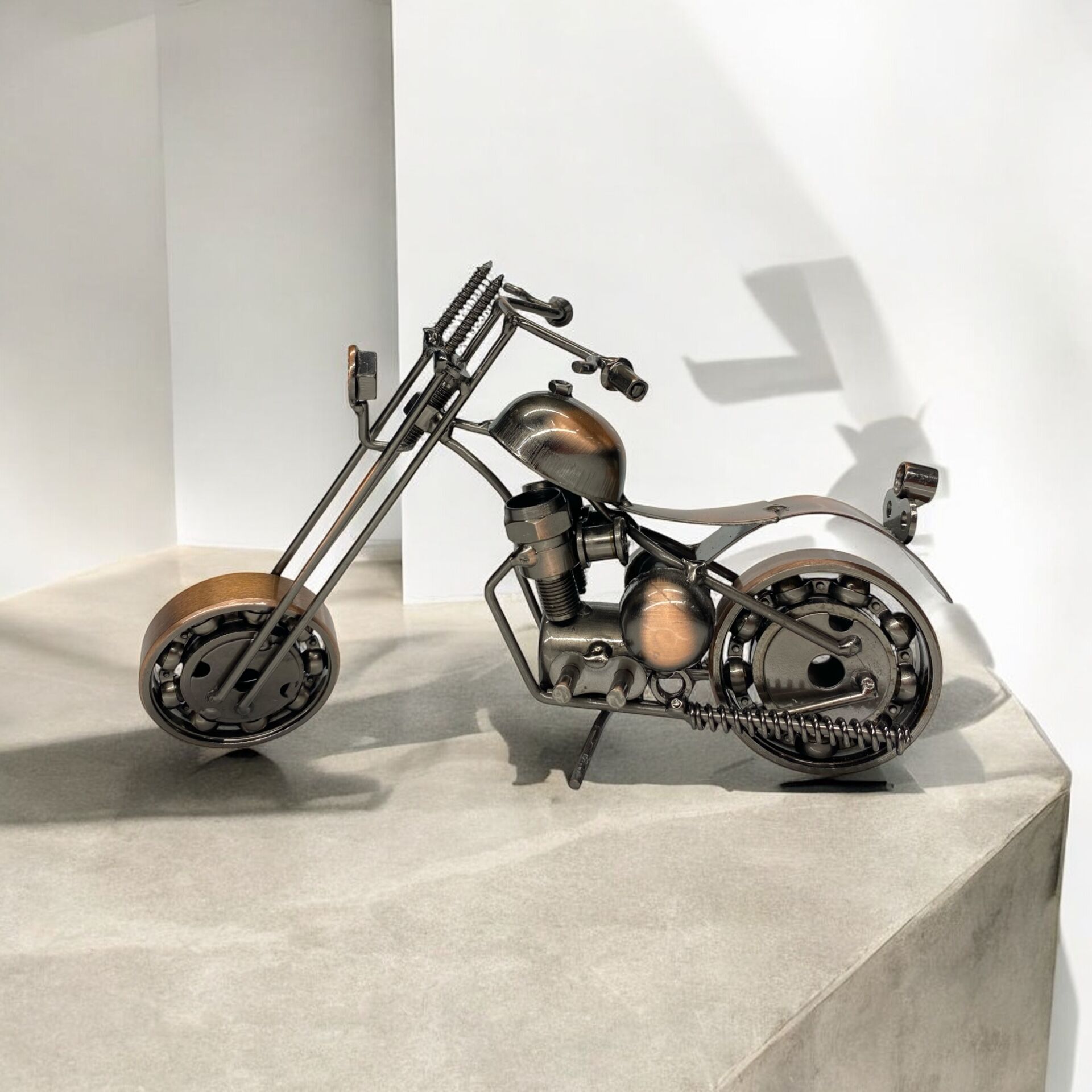 Metal Motor Orta Boy
