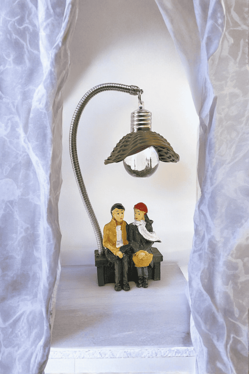 Işıklı Sevgili Biblo