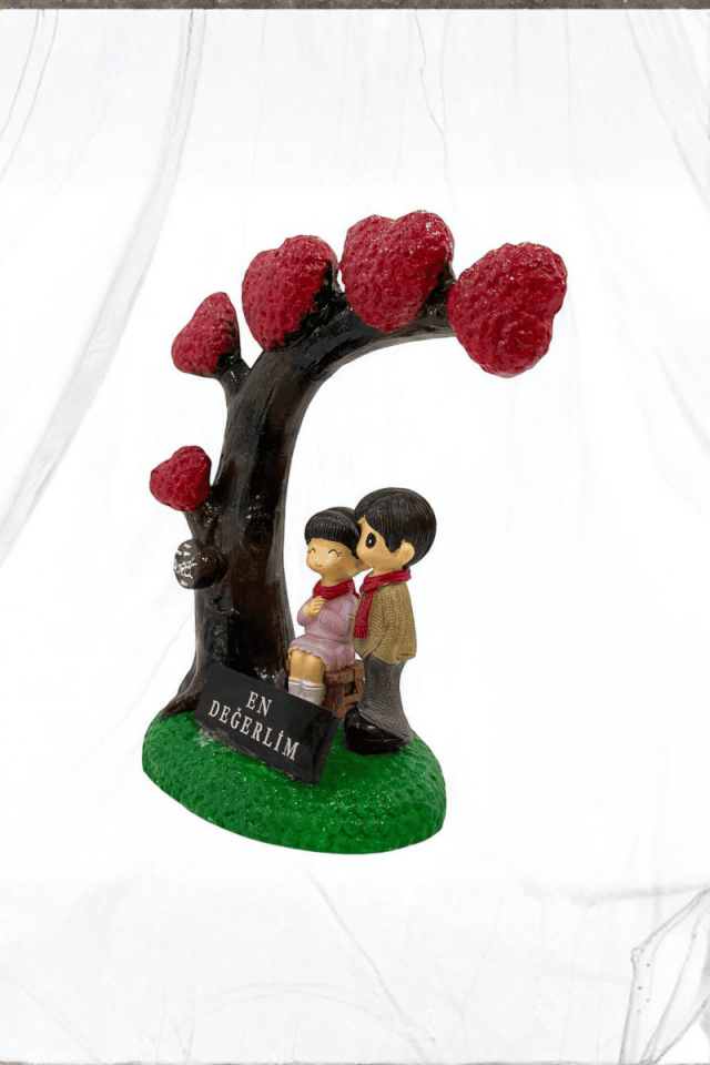 Kalpli Ağaç Sevgili Biblo