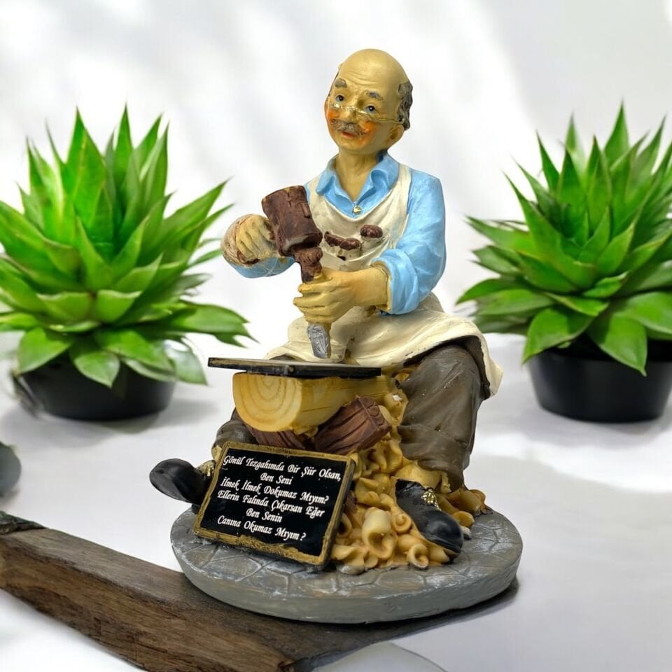 Resim İşleyen Dede Biblo