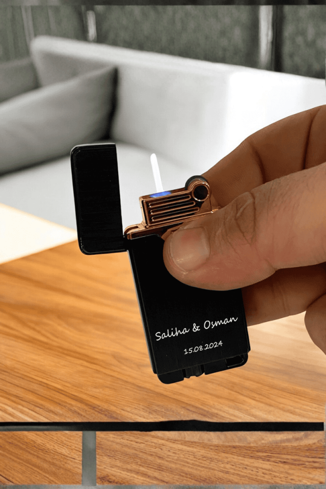 Kişiye Özel Çift Izgaralı Çakmak