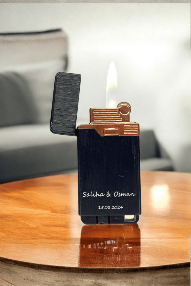 Kişiye Özel Çift Izgaralı Çakmak