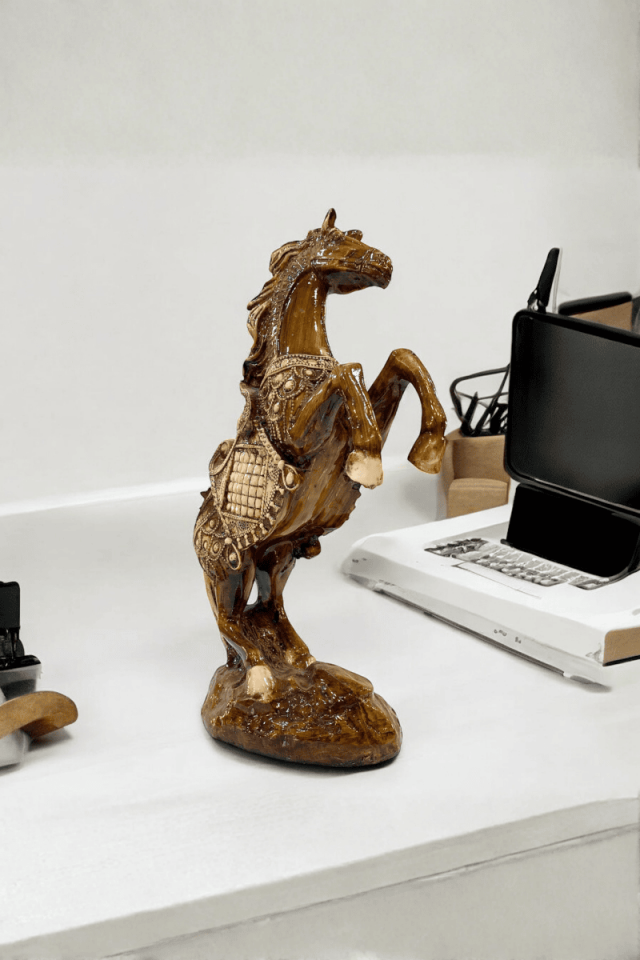 At Heykeli Polyester