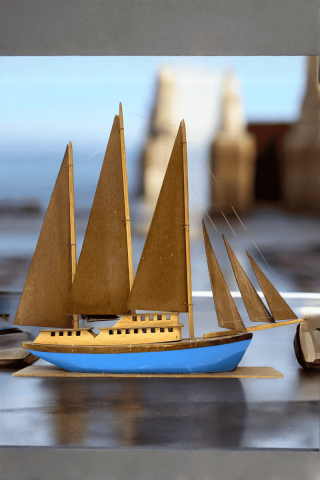 Ahşap Yelkenli Büyük Gemi