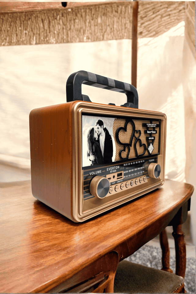 Kişiye Özel Nostalji Radyo Kalpli