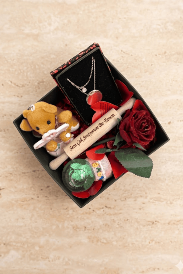 Kadına Özel Hediye Kutusu