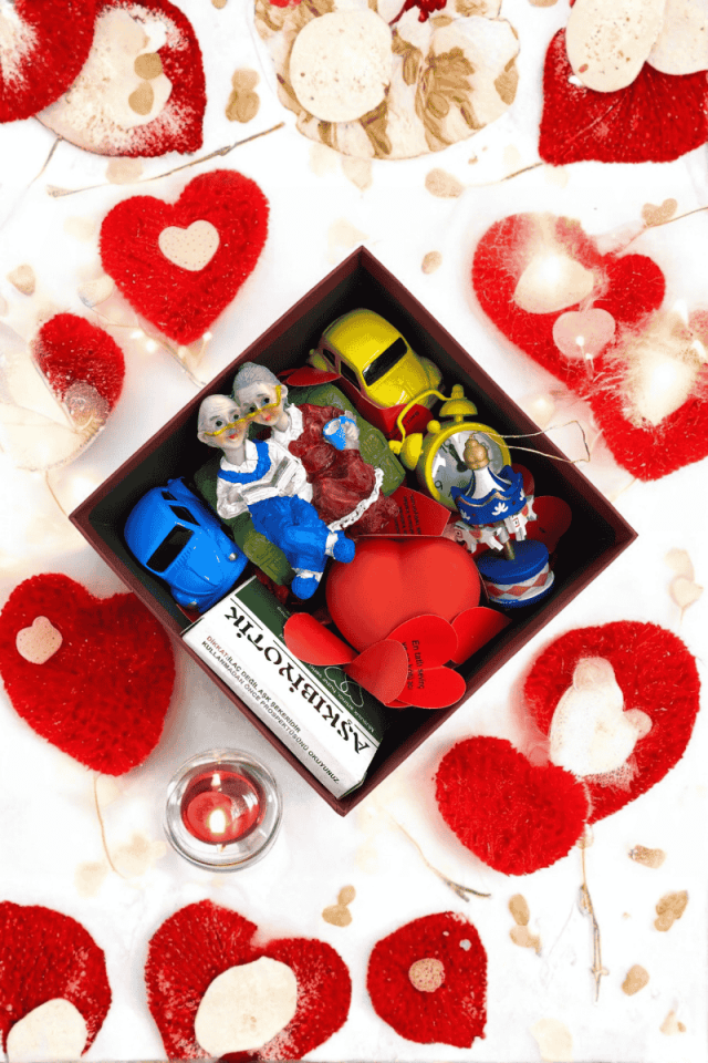 Kişiye Özel Hediye Kutusu