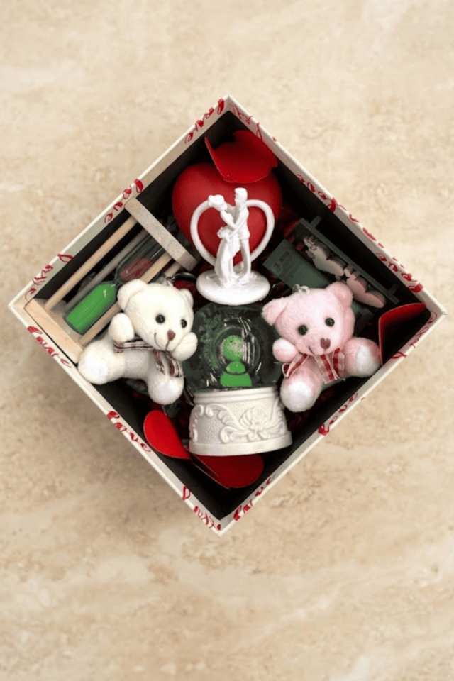 Kadına Özel Hediye Kutusu