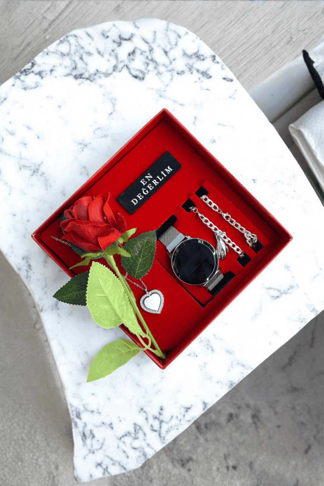 Kadına Özel Hediye Kutusu