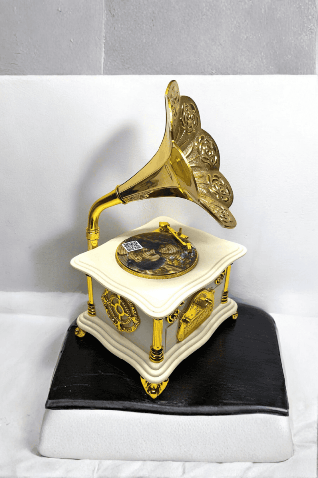 Kişiye Özel Gramofon Müzik Kutusu