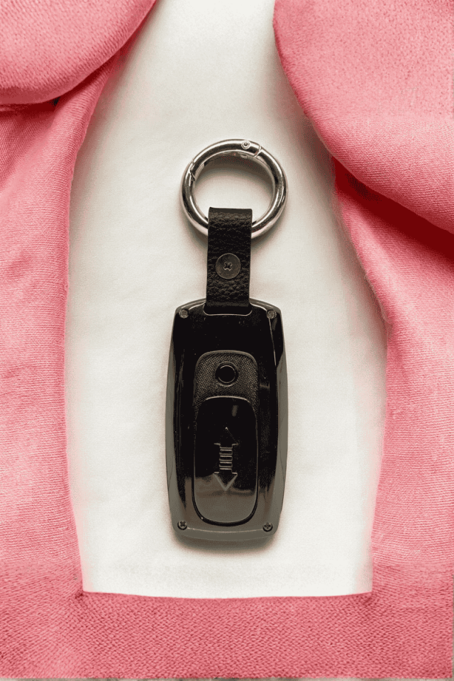 Şarjlı Çakmak Anahtarlık Araba Marka Logolu