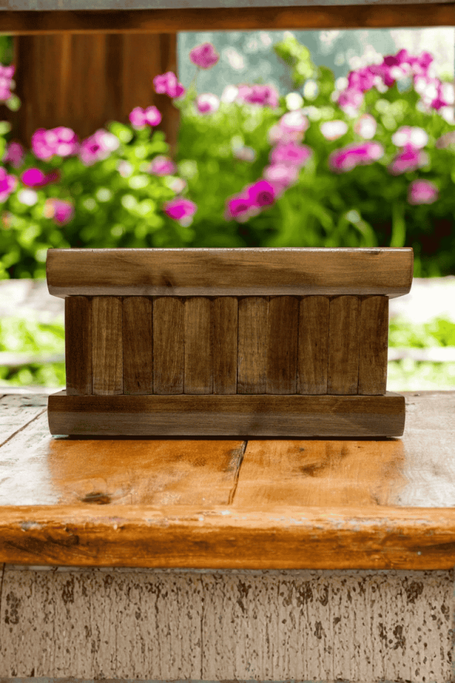 Kilitli Ceviz Ahşap Sandık