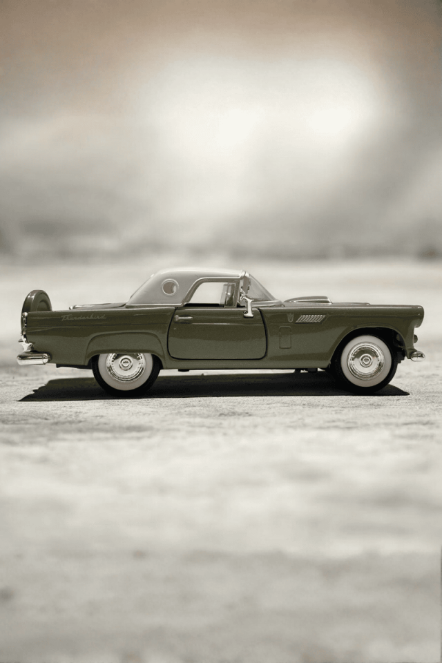 1956 Ford Thunderbird Model Klasik Araba