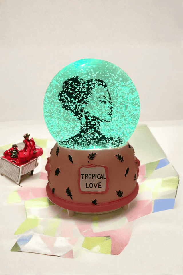 Güzellik Merkezi & Kuaföre Özel Kar Küresi