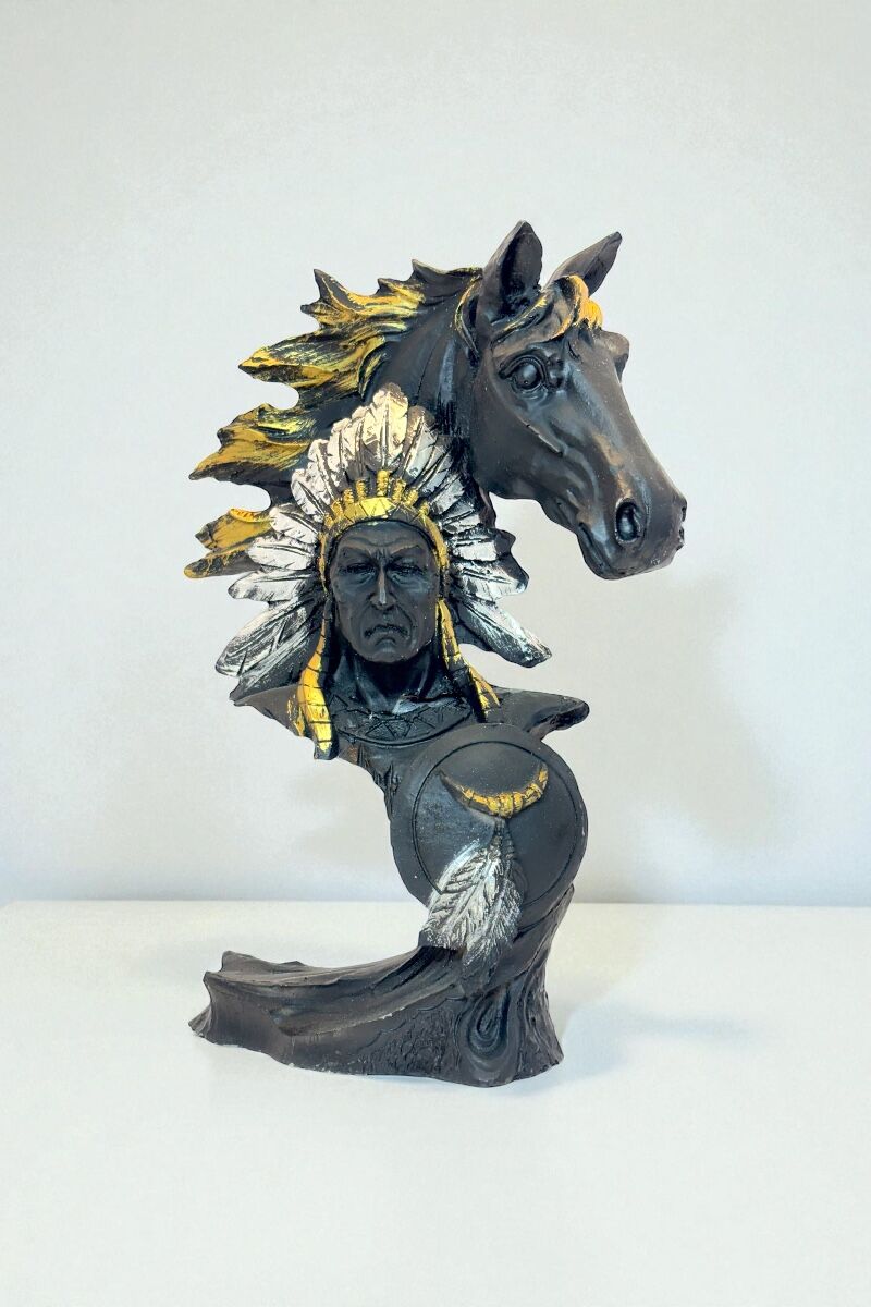 Kızılderili ve At Biblo