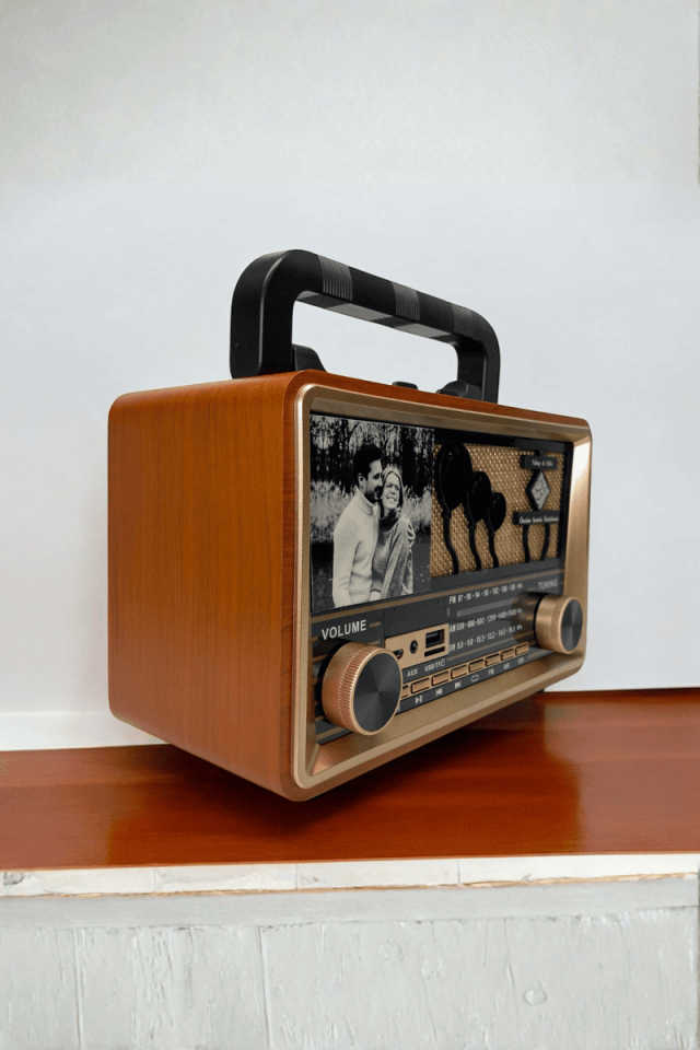 Nostalji Radyo Kişiye Özel Hediyelik