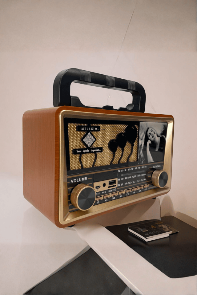 Nostalji Radyo Kişiye Özel Hediye