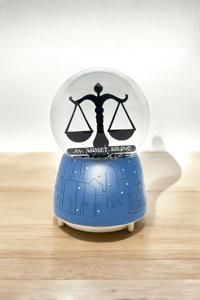 Avukata Özel Kar Küresi