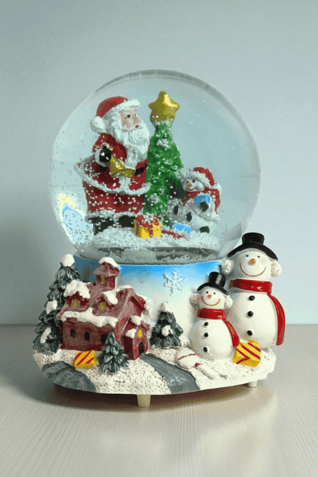 Püskürtmeli Kar Küresi