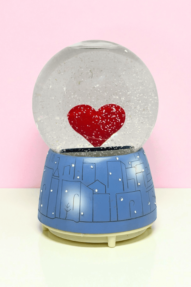 Püskürtmeli Kar Küresi