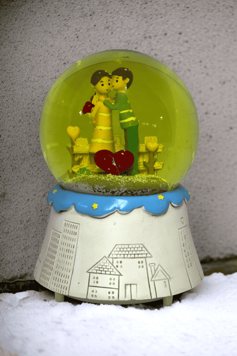 Püskürtmeli Kar Küresi