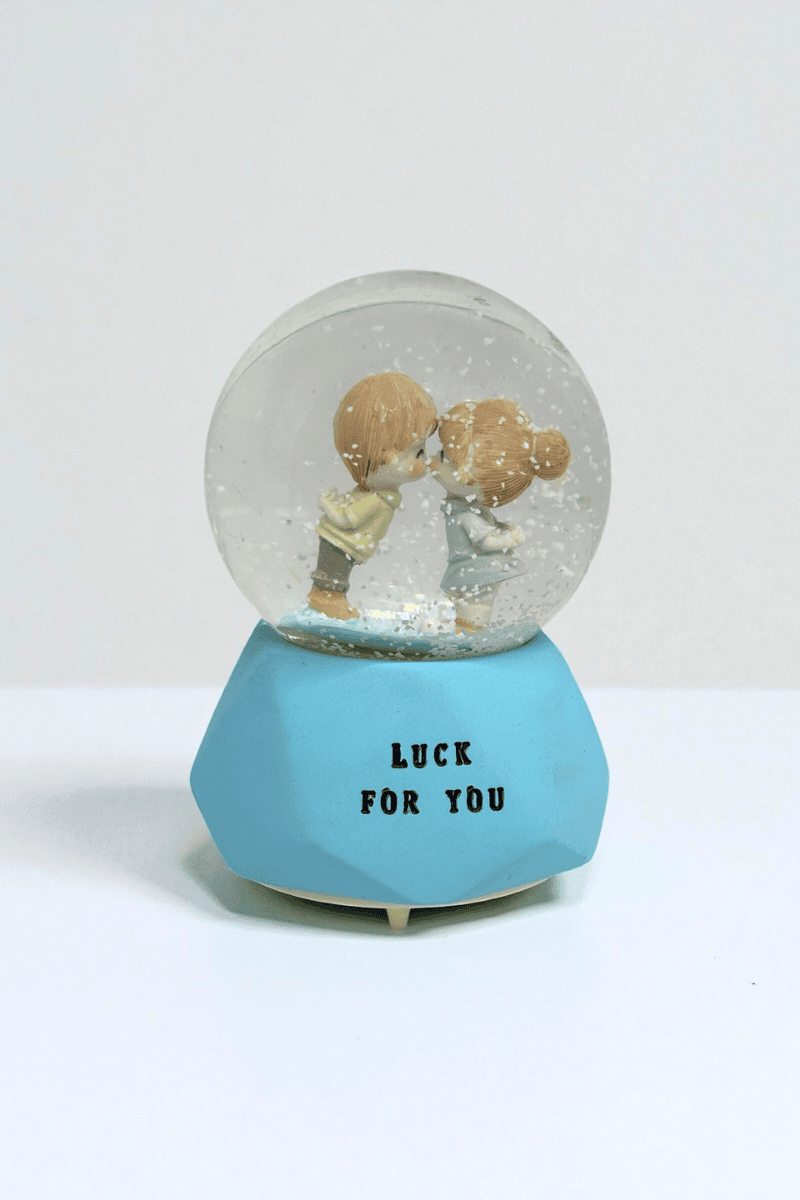 Orta Boy Kar Küresi